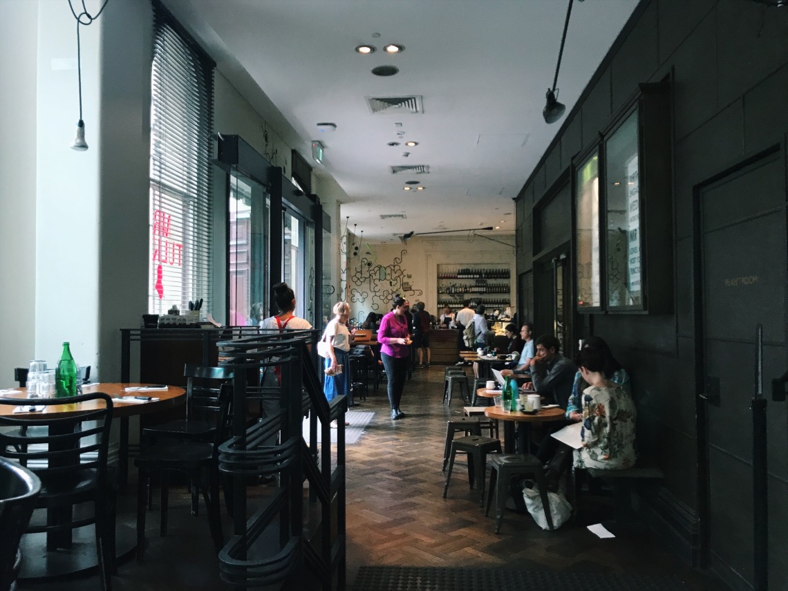 Melbourne: The Best Cafes For 20- Somethings